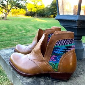 Handmade leather women’s booties size 7
